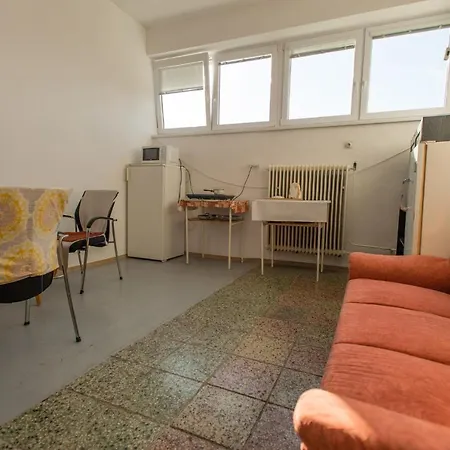 Partizanske Hostel *